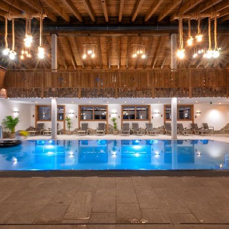 Familien- und Vitalhotel Mühlpointhof Lofer Exterior foto